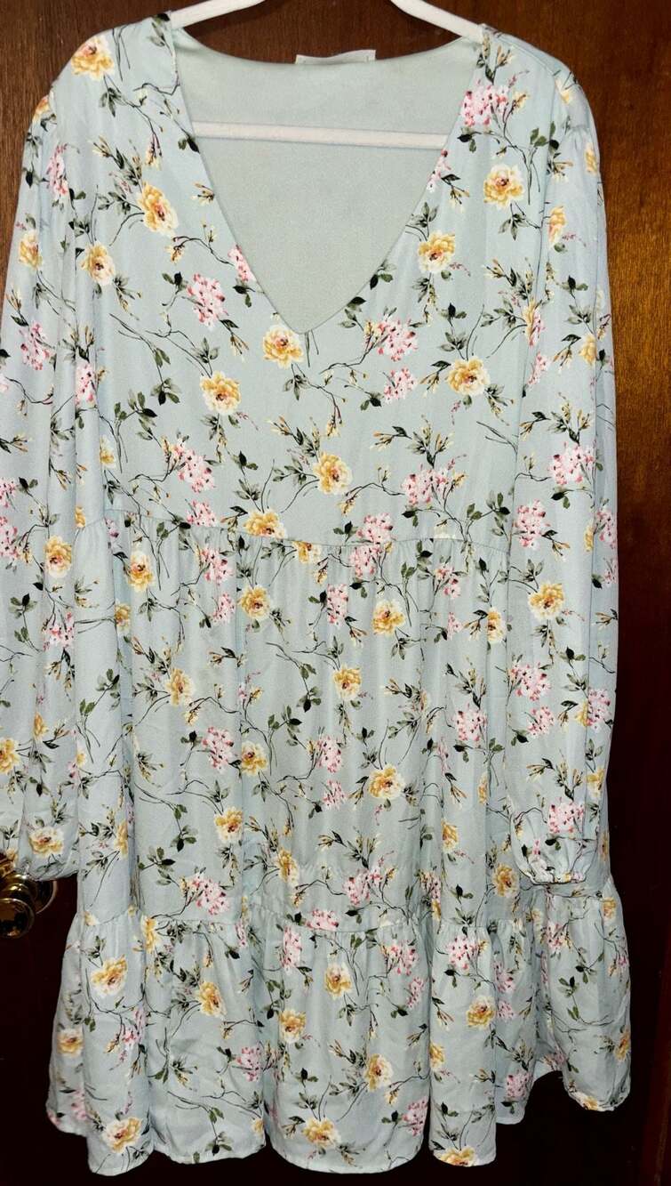 A Beautiful Soul Floral Tiered Long Sleeve Babydoll Dress Size S